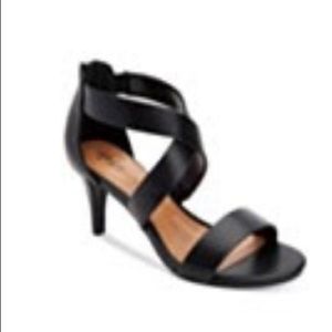 Black Dress Sandal by Paysonn